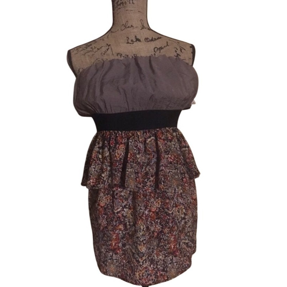 Vintage-Inspired Brown Floral Mini Dress – Size Small –‎ Boutique Find